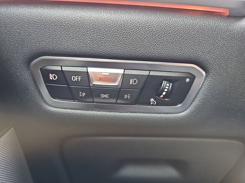 Used 2020 BMW X7 xDrive40i w/ Cold Weather Package image 28