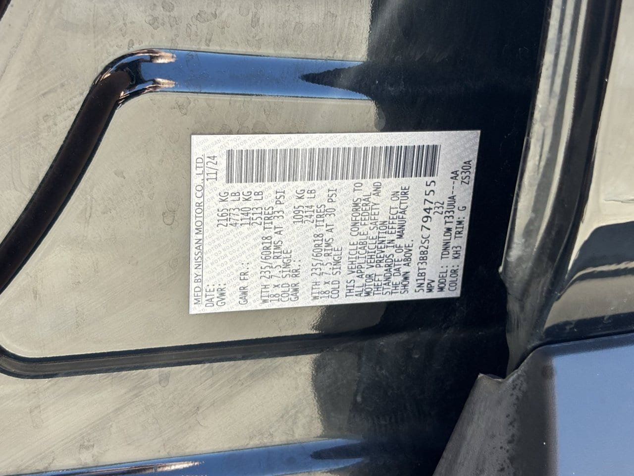 Used 2025 Nissan Rogue SV AWD/4WD image 31