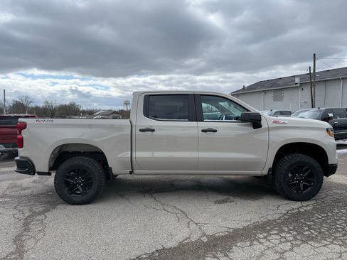 New 2026 Chevrolet Silverado 1500 Custom Trail Boss AWD/4WD image 9