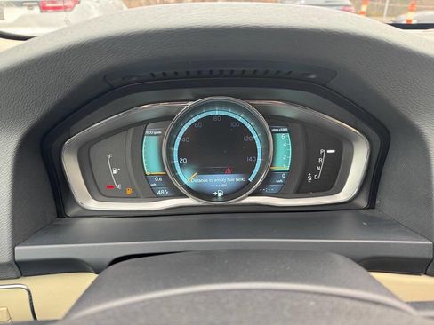 Used 2014 Volvo S60 T5 image 10