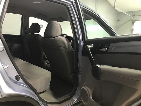 Used 2010 Honda CR-V LX image 17
