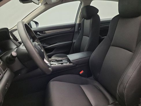 Used 2021 Honda Accord LX image 17