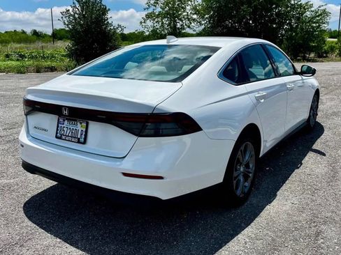 Used 2023 Honda Accord EX image 5