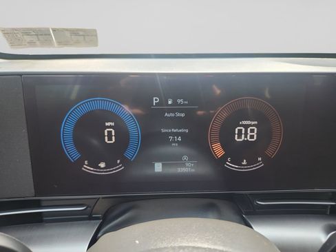 Used 2025 Hyundai Kona SE AWD/4WD image 13