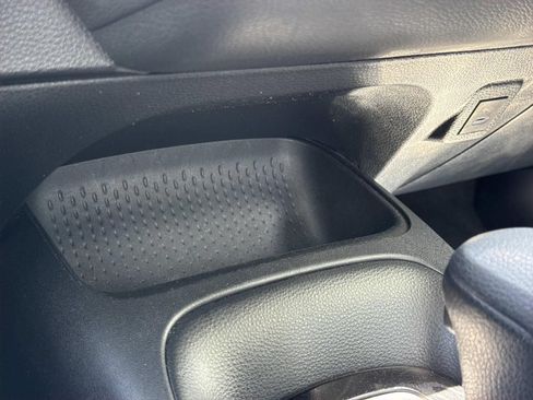 Used 2024 Toyota Corolla LE FWD image 12