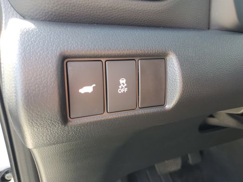 Used 2023 Honda Pilot Touring image 24