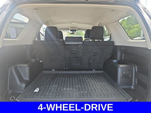 Used 2016 Toyota 4Runner Trail AWD/4WD image 17