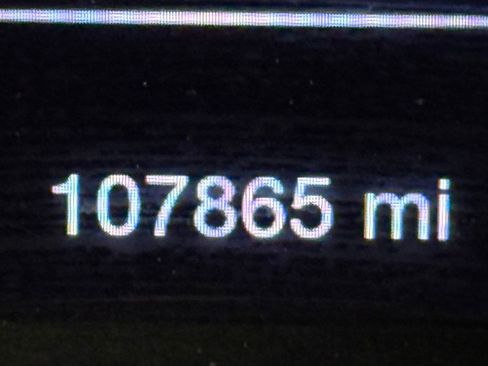 Used 2017 Jeep Grand Cherokee Overland w/ Jeep Active Safety Group image 20