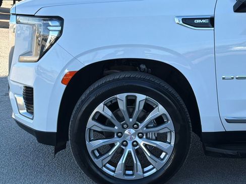 Used 2022 GMC Yukon Denali image 5