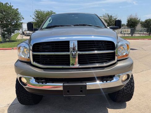 Used 2006 Dodge Ram 2500 Truck SLT w/ Trailer Tow Group AWD/4WD image 31