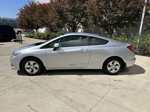 Used 2013 Honda Civic LX image 8