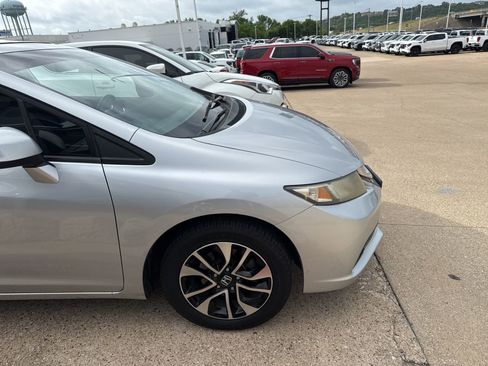 Used 2013 Honda Civic EX image 4