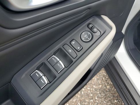 New 2025 Honda Accord SE image 12