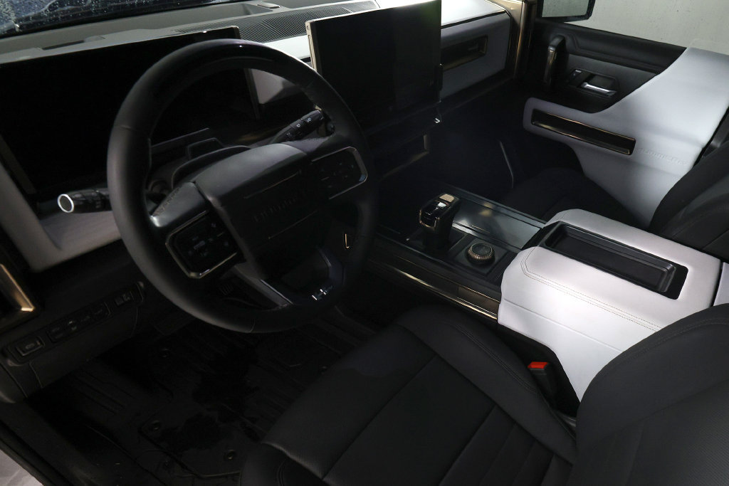 Used 2023 GMC Hummer EV Edition 1 AWD/4WD image 17