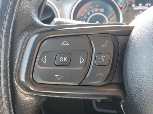 Used 2022 Jeep Wrangler Sport AWD/4WD image 19