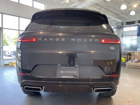Used 2023 Land Rover Range Rover Sport SE Dynamic AWD/4WD image 5