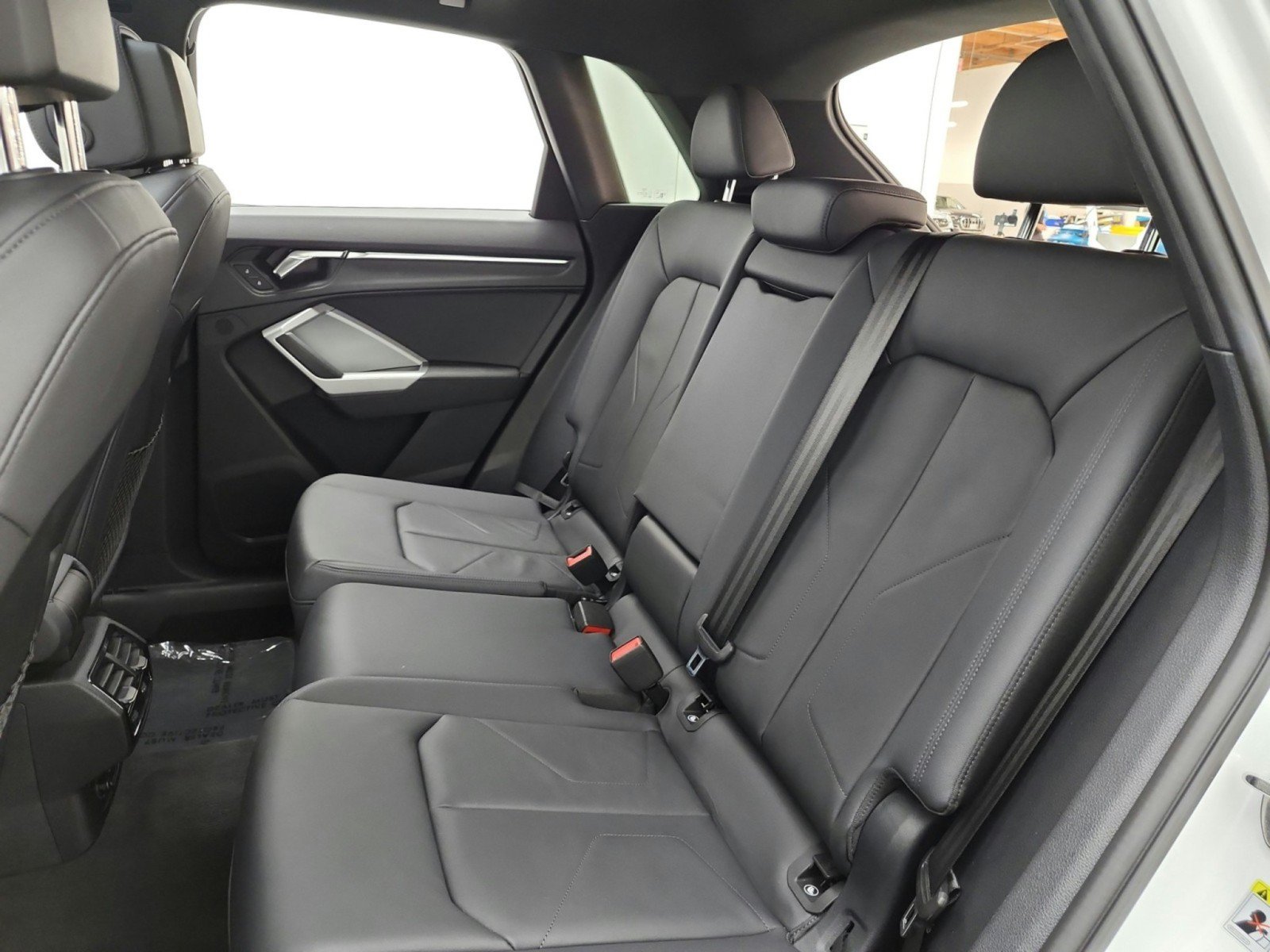 Used 2024 Audi Q3 2.0T Premium AWD/4WD image 15