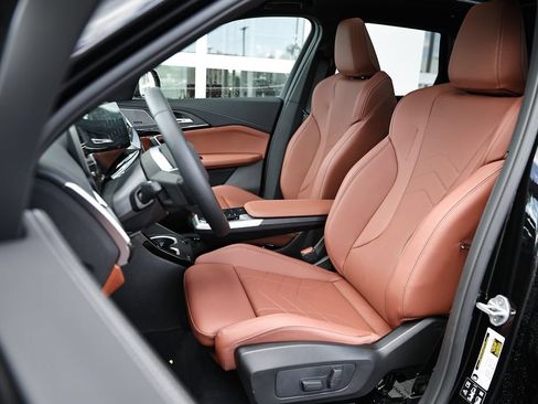 New 2026 BMW X1 xDrive28i w/ Technology Package AWD/4WD image 20