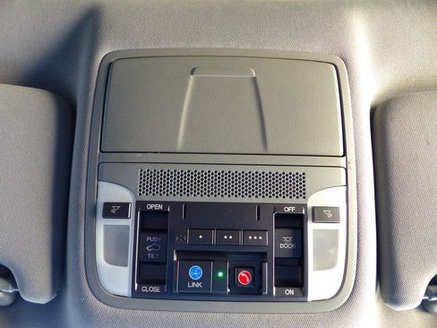 Used 2016 Acura MDX SH-AWD image 35