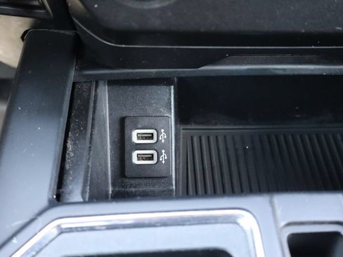 Used 2020 Ford F150 XL w/ Equipment Group 101A Mid AWD/4WD image 10