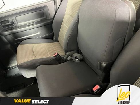 Used 2010 Dodge Ram 1500 Truck ST w/ ST Popular Equipment Group AWD/4WD image 19