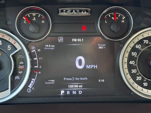 Used 2017 RAM 2500 Laramie AWD/4WD image 15