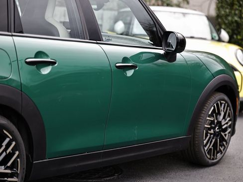 New 2026 MINI Cooper S image 8