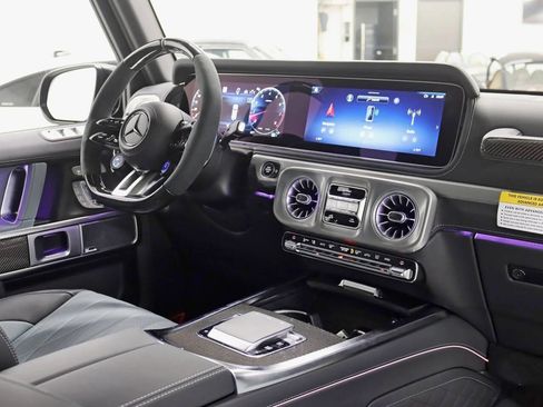 Used 2025 Mercedes-Benz G 63 AMG 4MATIC image 23