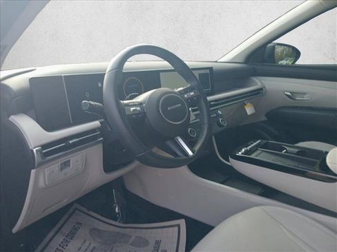 Certified 2025 Hyundai Tucson SEL image 13