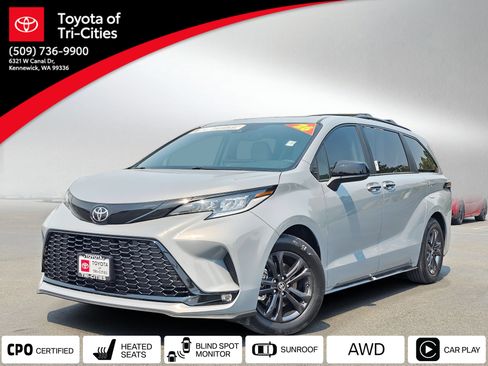 Used 2026 Toyota Sienna XSE AWD/4WD image 1