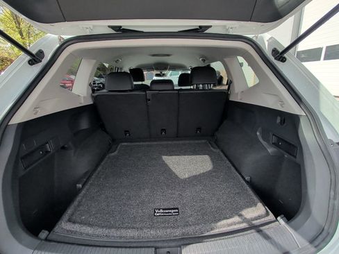 Used 2021 Volkswagen Tiguan SE AWD/4WD image 14
