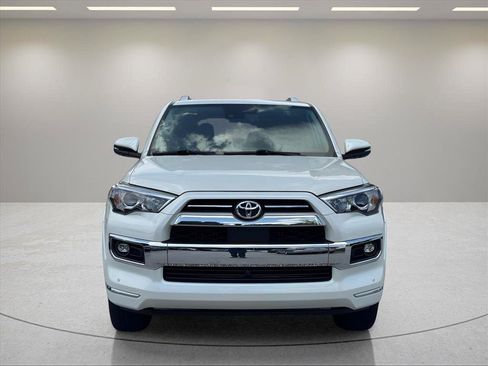Used 2022 Toyota 4Runner Limited AWD/4WD image 8