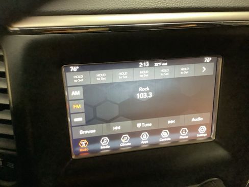 Used 2021 Jeep Grand Cherokee Laredo image 35