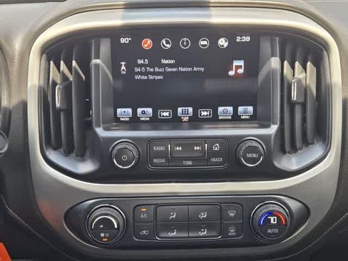 Used 2016 GMC Canyon SLE w/ SLE Convenience Package RWD image 16