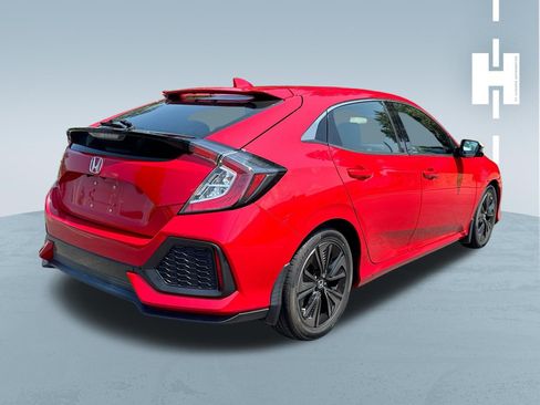 Used 2019 Honda Civic EX image 2