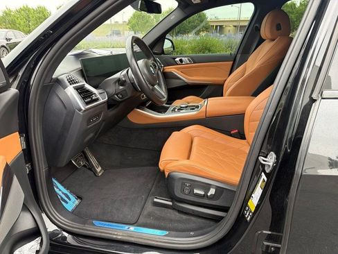 Used 2024 BMW X5 xDrive40i w/ M Sport Package AWD/4WD image 10