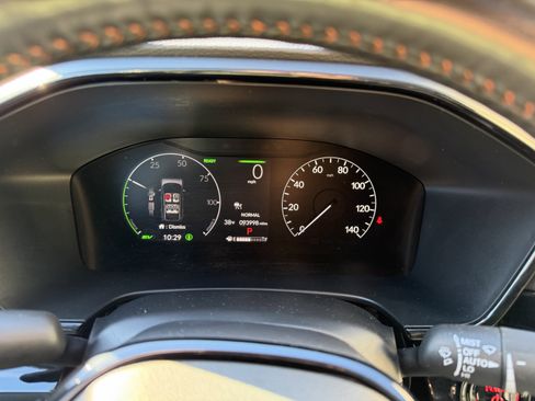 Used 2023 Honda CR-V Sport Touring image 17