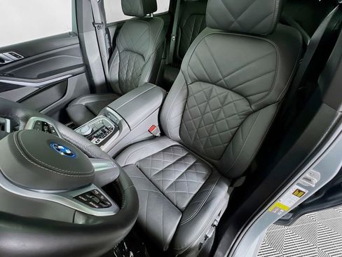 Used 2024 BMW X5 xDrive50e w/ Executive Package image 22