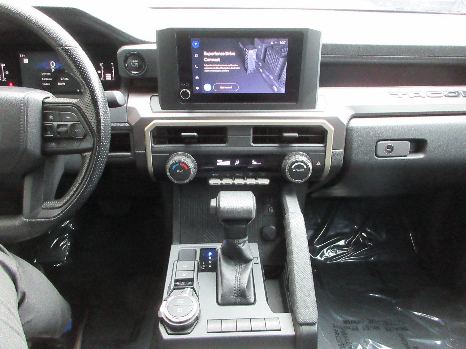 Used 2025 Toyota Tacoma SR5 AWD/4WD image 36