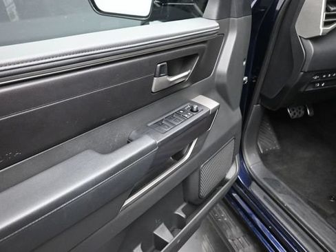 Used 2025 Toyota Sequoia SR5 w/ TRD Off-Road Package AWD/4WD image 9