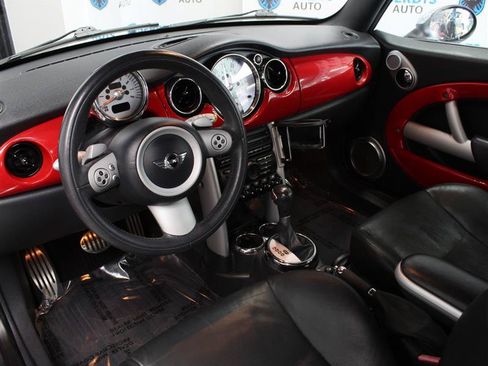 Used 2006 MINI Cooper S FWD image 10