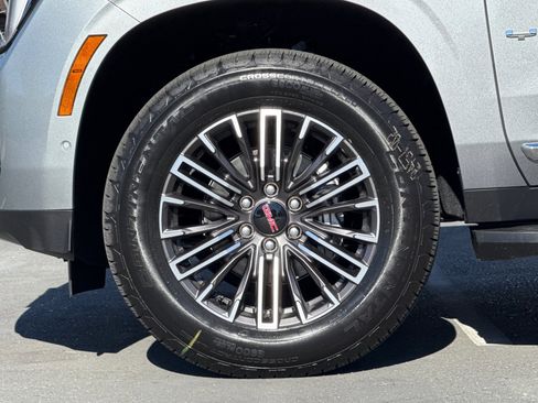 New 2026 GMC Yukon XL Elevation image 28