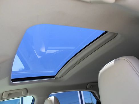 Used 2015 Lexus NX 200t FWD w/ Luxury Package image 13