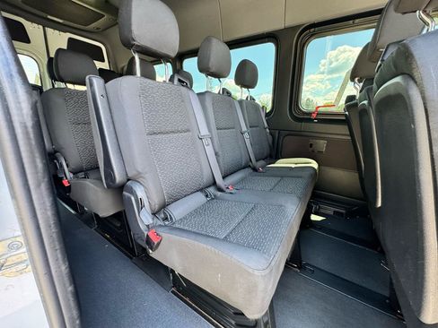 Used 2025 Mercedes-Benz Sprinter 2500 image 20