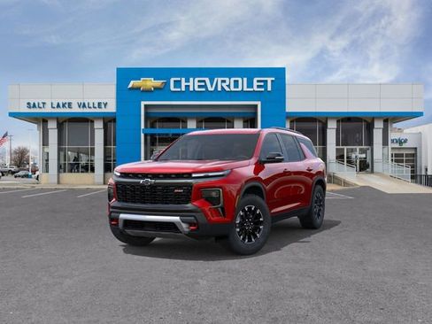 New 2026 Chevrolet Traverse Z71 w/ Enhanced Driving Package image 8