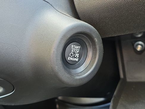 Used 2025 RAM ProMaster 1500 w/ Safety Group image 17