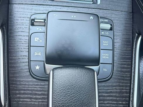 Used 2021 Mercedes-Benz GLS 450 4MATIC image 16