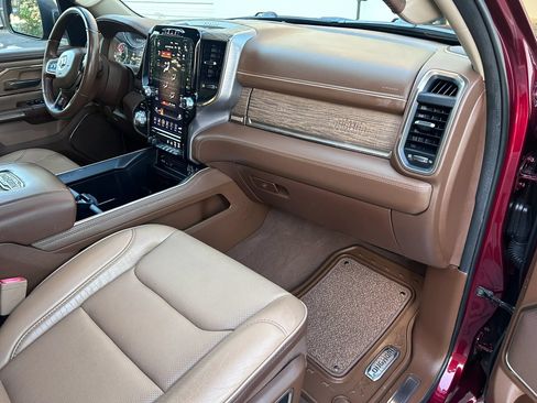 Used 2019 RAM 1500 Limited AWD/4WD image 93
