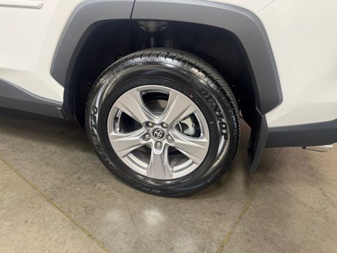 Certified 2025 Toyota RAV4 XLE w/ Convenience Package FWD image 26
