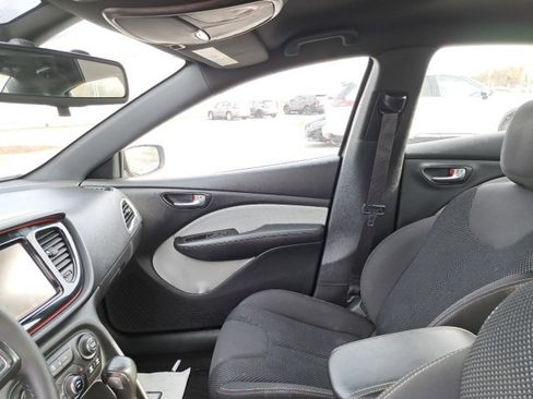Used 2015 Dodge Dart SXT image 15